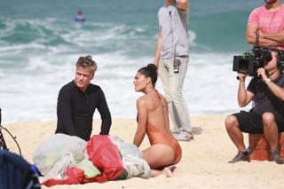 Juliana Paes feet photo thumbnail