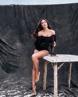 Juliana Paes feet photo thumbnail
