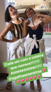 Juliana Paes feet photo thumbnail