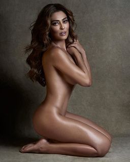 Juliana Paes feet photo thumbnail