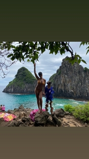 Juliana Paes feet photo thumbnail