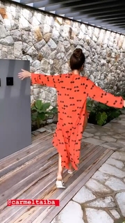Juliana Paes feet photo thumbnail