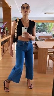 Juliana Paes feet photo thumbnail