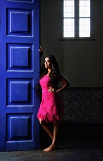 Juliana Paes feet photo thumbnail