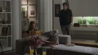 Juliana Paiva feet photo thumbnail