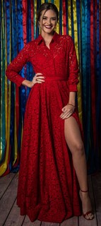 Juliana Paiva feet photo thumbnail