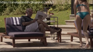 Juliana Paiva feet photo thumbnail