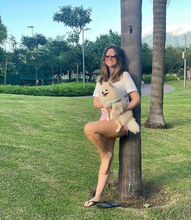Juliana Paiva feet photo thumbnail
