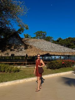 Juliana Paiva feet photo 2