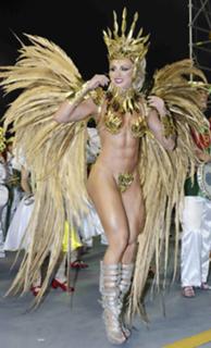 Juliana Salimeni feet photo thumbnail