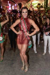 Juliana Salimeni feet photo thumbnail