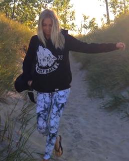Juliana Semenova feet photo 13