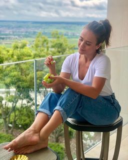 Juliana Silveira feet photo 10