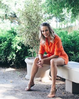 Juliana Silveira feet photo 3