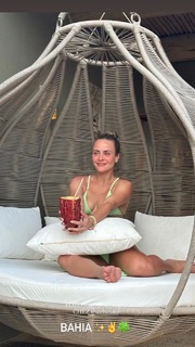 Juliana Silveira feet photo 3