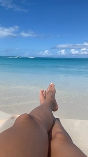 Juliana Silveira feet photo 7