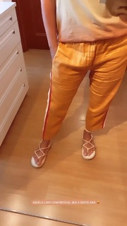 Juliana Silveira feet photo 4