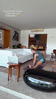 Juliana Silveira feet photo 18