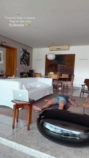Juliana Silveira feet photo 14