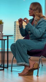 Juliana Silveira feet photo 3