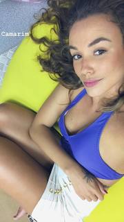 Juliane Araújo feet photo 20