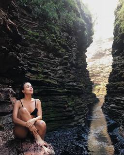 Juliane Araújo feet photo 4