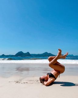 Juliane Araújo feet photo 5