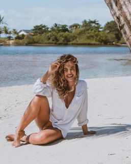 Juliane Araújo feet photo 11