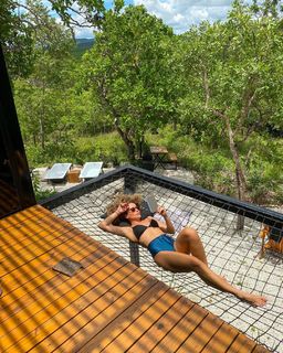 Juliane Araújo feet photo 4