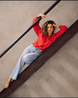 Juliane Araújo feet photo 7