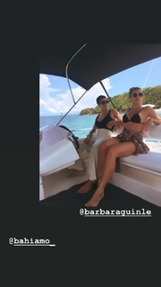 Juliane Araújo feet photo 5
