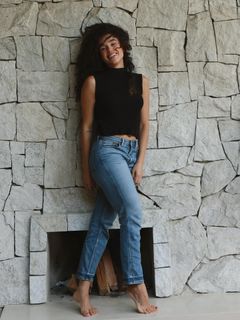 Juliane Araújo feet photo 9