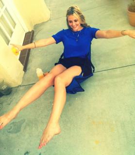 Julianna Guill feet photo thumbnail