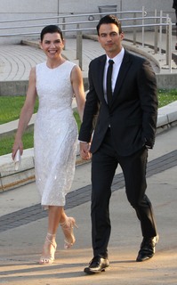 Julianna Margulies feet photo thumbnail