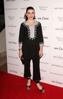 Julianna Margulies feet photo thumbnail