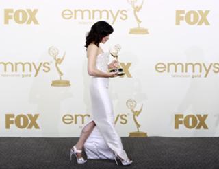 Julianna Margulies feet photo thumbnail