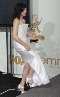 Julianna Margulies feet photo thumbnail