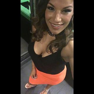 Julianna Peña feet photo thumbnail