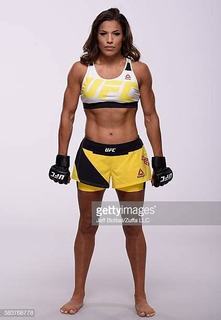Julianna Peña feet photo thumbnail