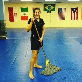 Julianna Peña feet photo thumbnail
