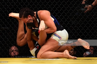 Julianna Peña feet photo thumbnail