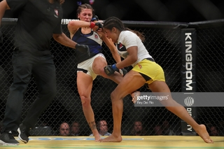 Julianna Peña feet photo thumbnail