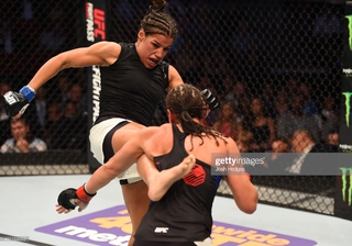 Julianna Peña feet photo thumbnail