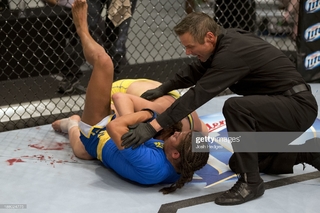Julianna Peña feet photo thumbnail