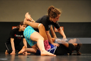 Julianna Peña feet photo thumbnail