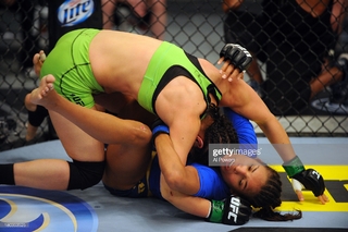 Julianna Peña feet photo thumbnail