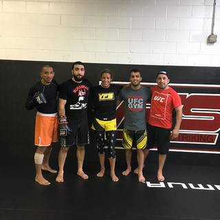 Julianna Peña feet photo thumbnail