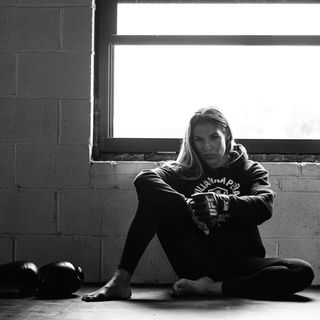 Julianna Peña feet photo thumbnail