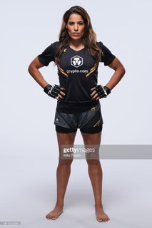 Julianna Peña feet photo thumbnail