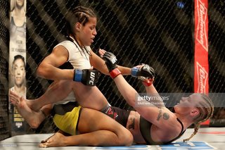 Julianna Peña feet photo thumbnail